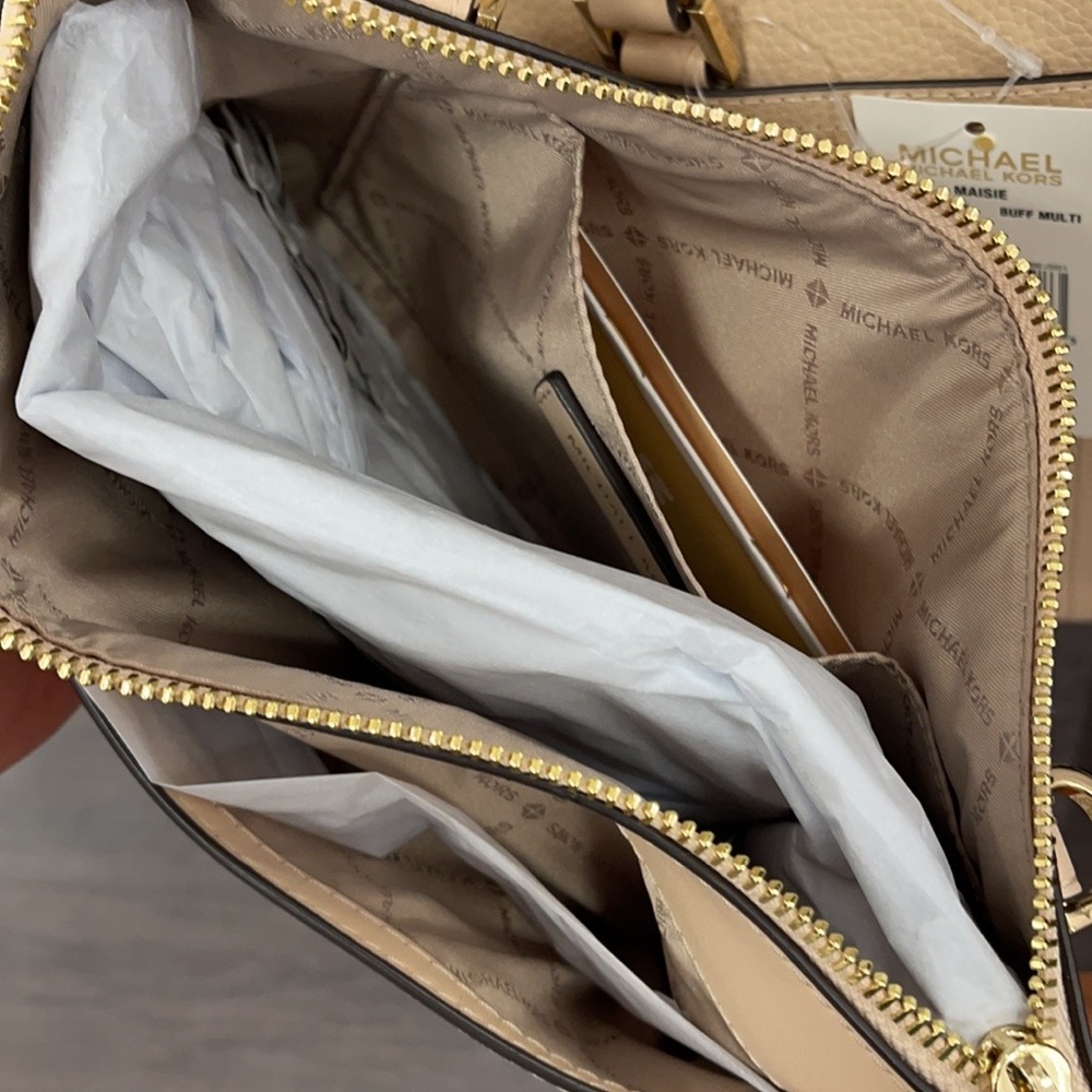 Michael Kors Maisie Large Pebbled Leather 3-in-1 Tote Bag - Picture 3 of 16